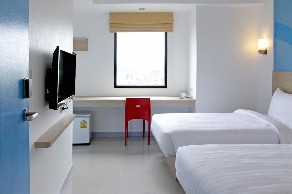 Hop Inn Sa Kaeo Exteriör bild