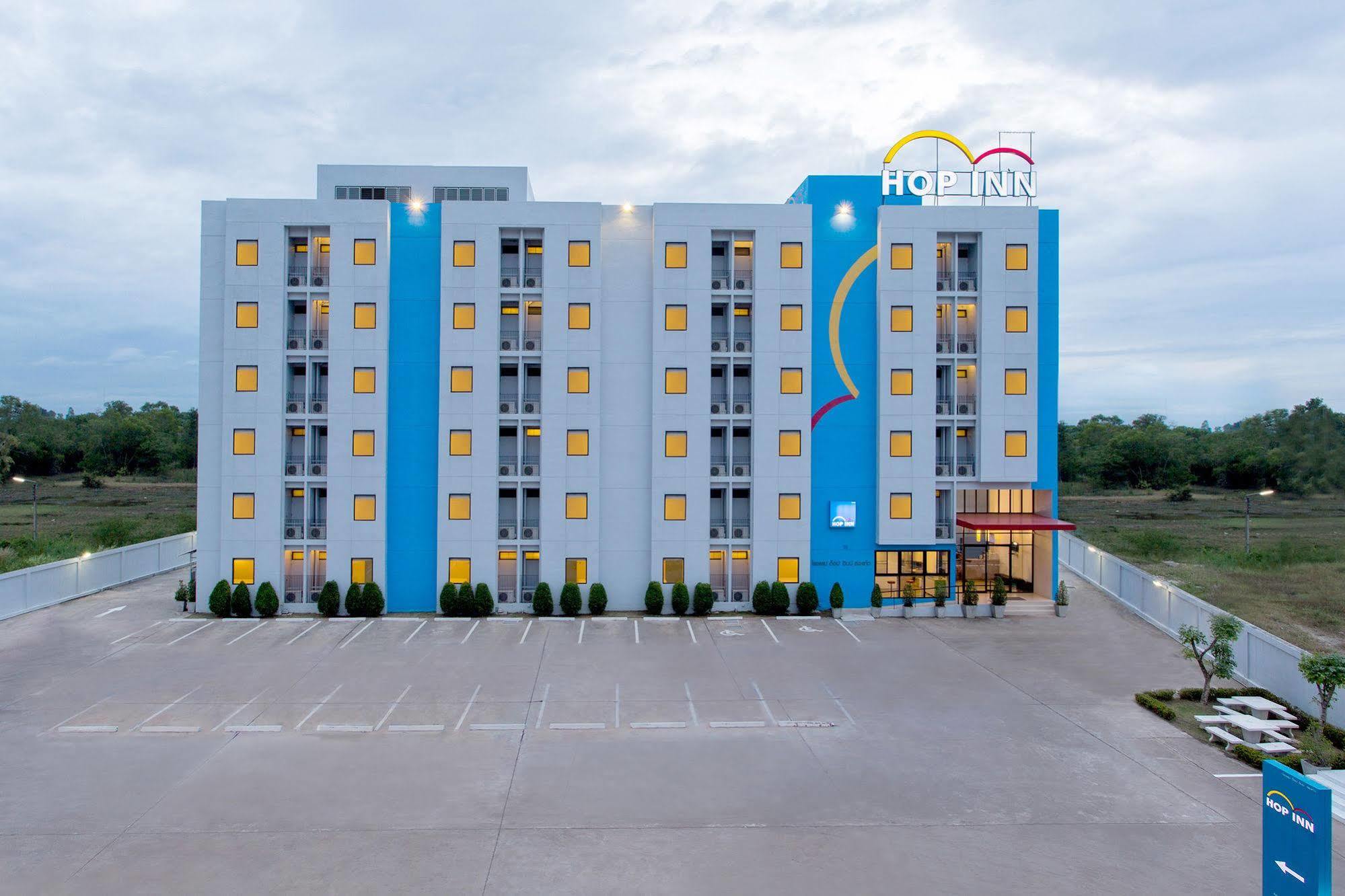 Hop Inn Sa Kaeo Exteriör bild